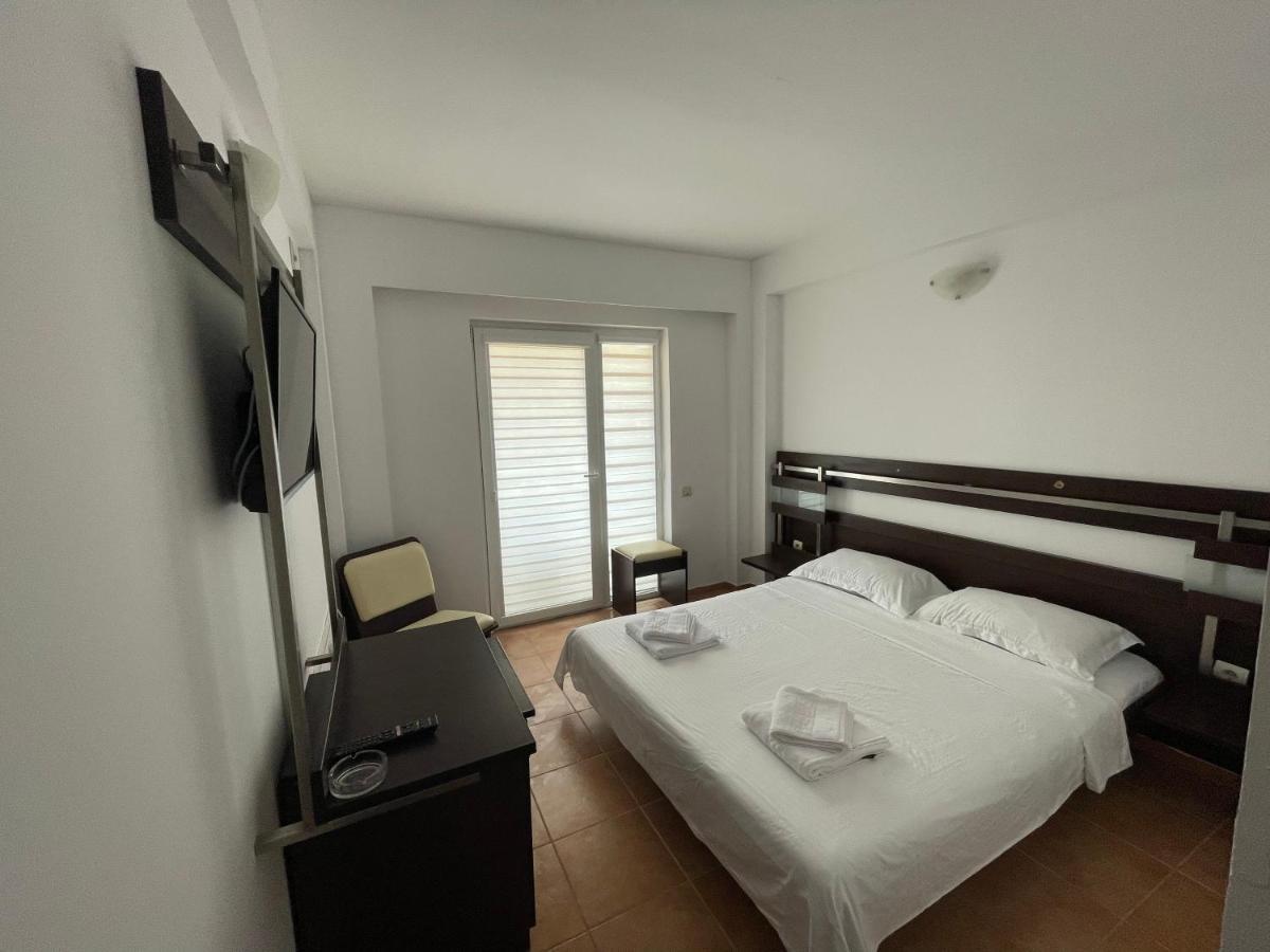Dekor Hotel Costinesti Buitenkant foto